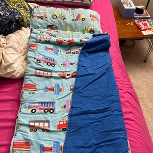 Kids sleeping bag( nap bed)